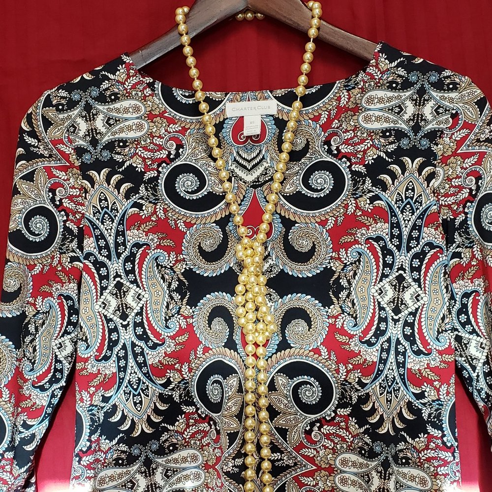 🍁Charter Club V-Neck Long Sleeve Paisley Leaf pattern T- shirt.